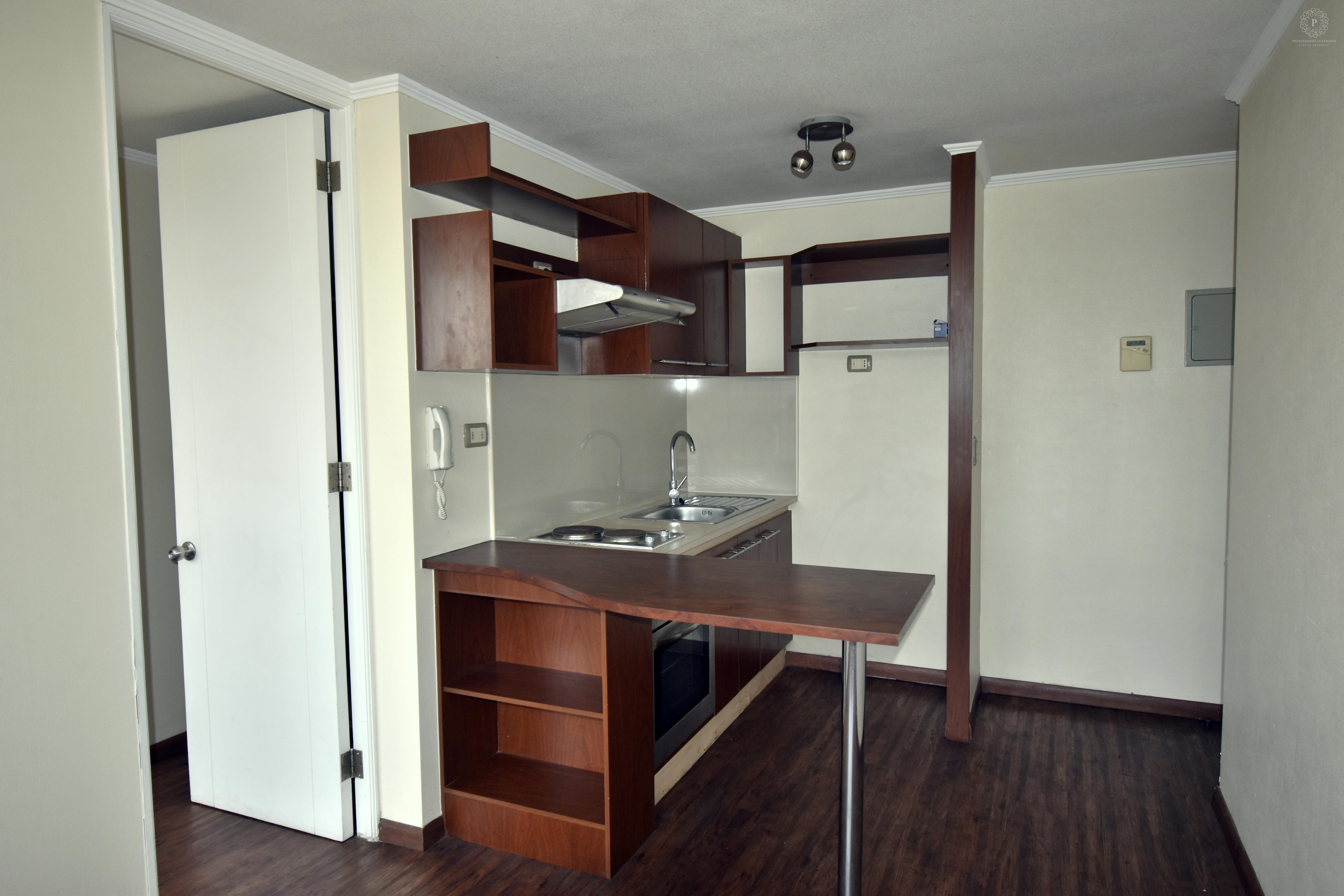 ARRIENDO DEPARTAMENTO METRO SANTA ANA 