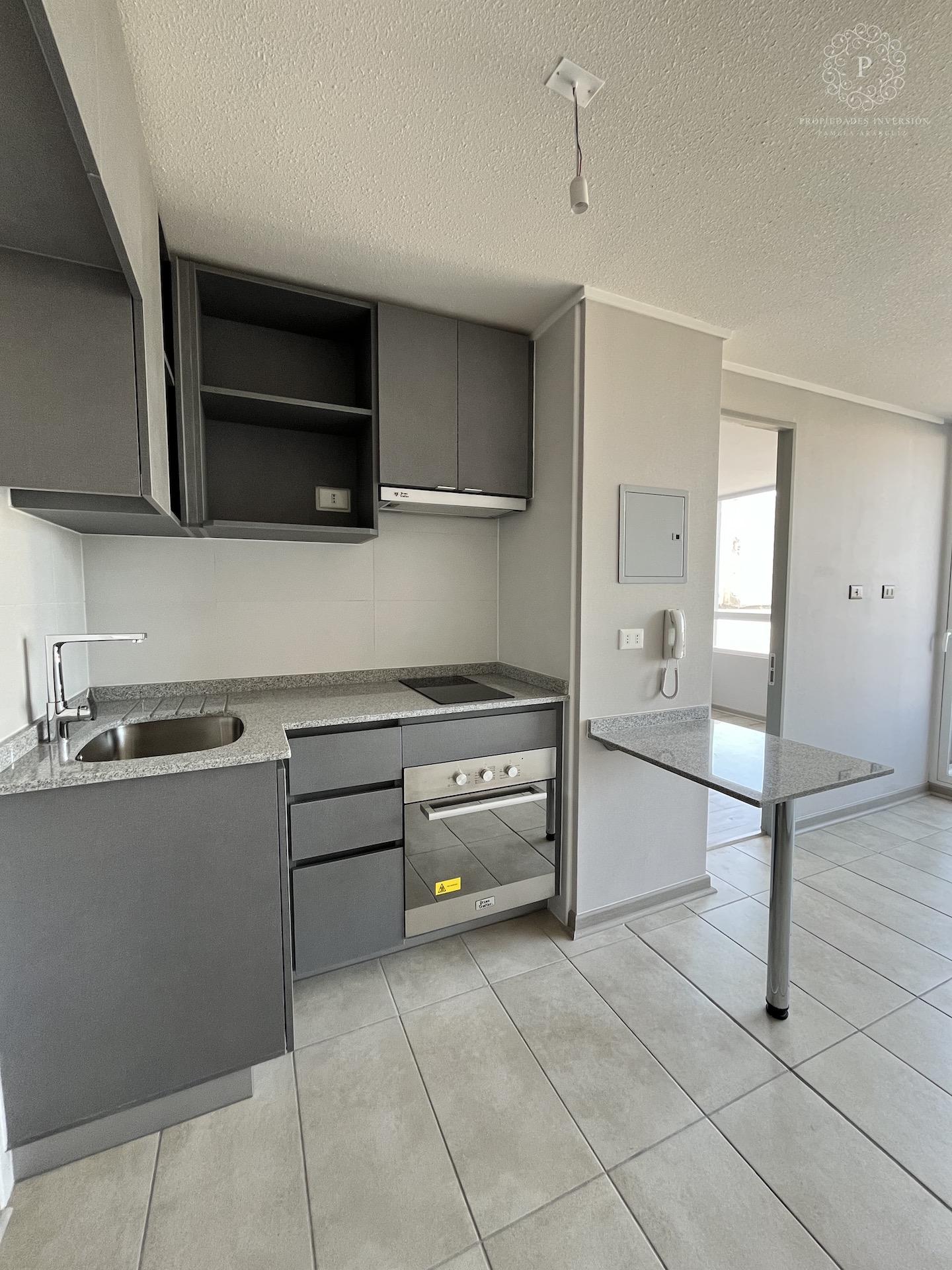 ARRIENDO DEPARAMENTO SEMI NUEVO