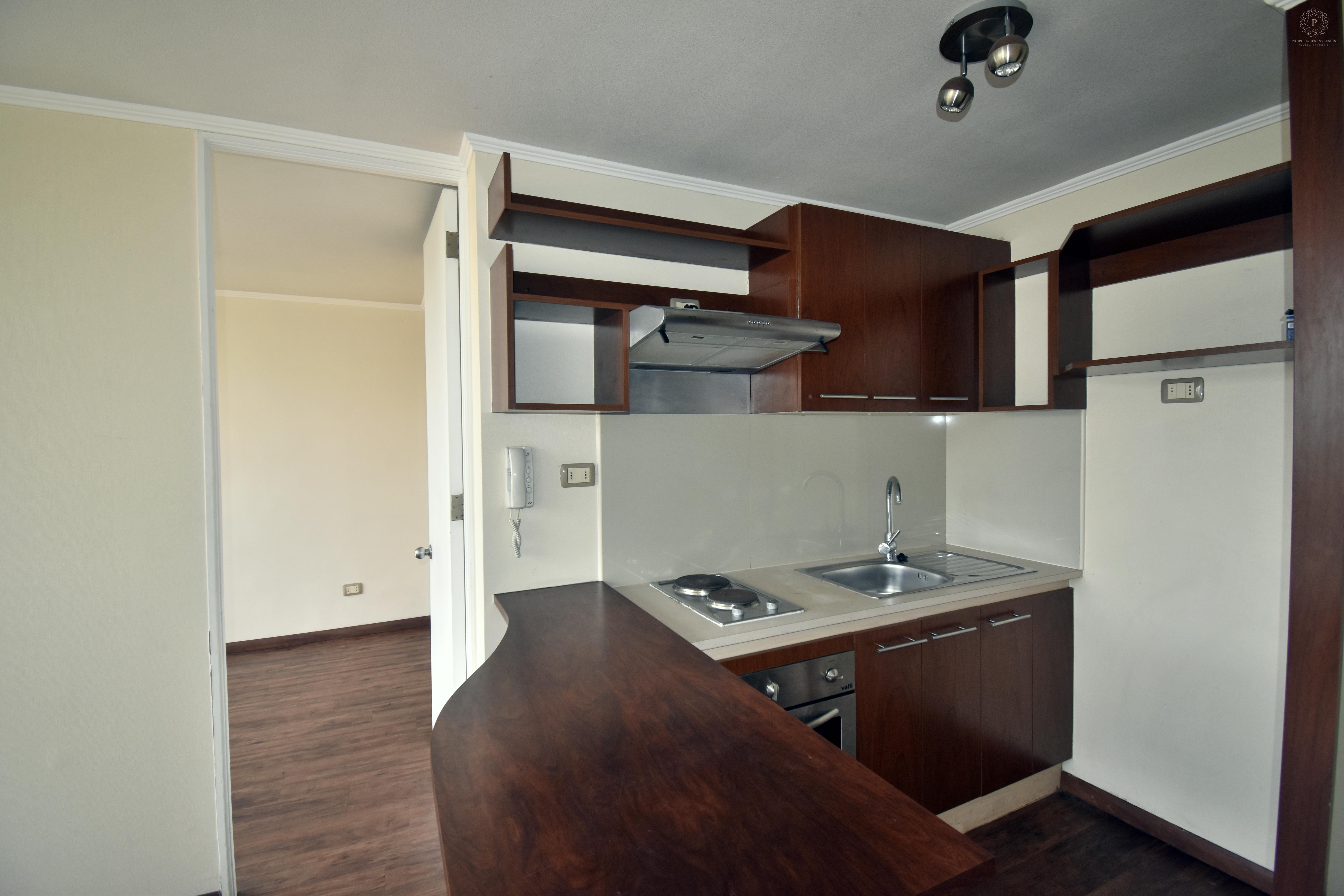 ARRIENDO DEPARTAMENTO METRO SANTA ANA